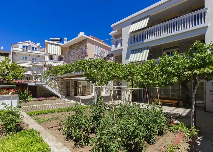 Apartments Konta City Center