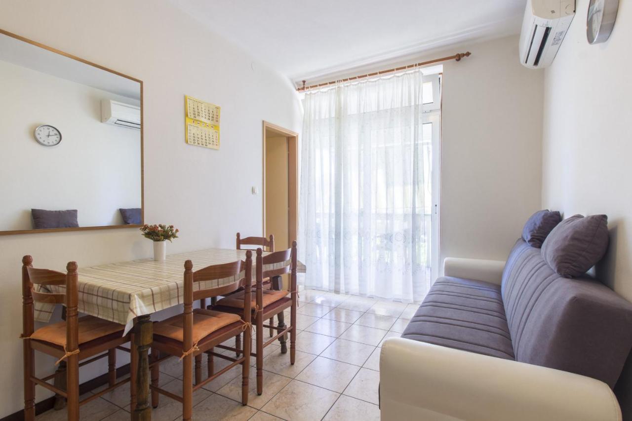 Apartment Konta Center